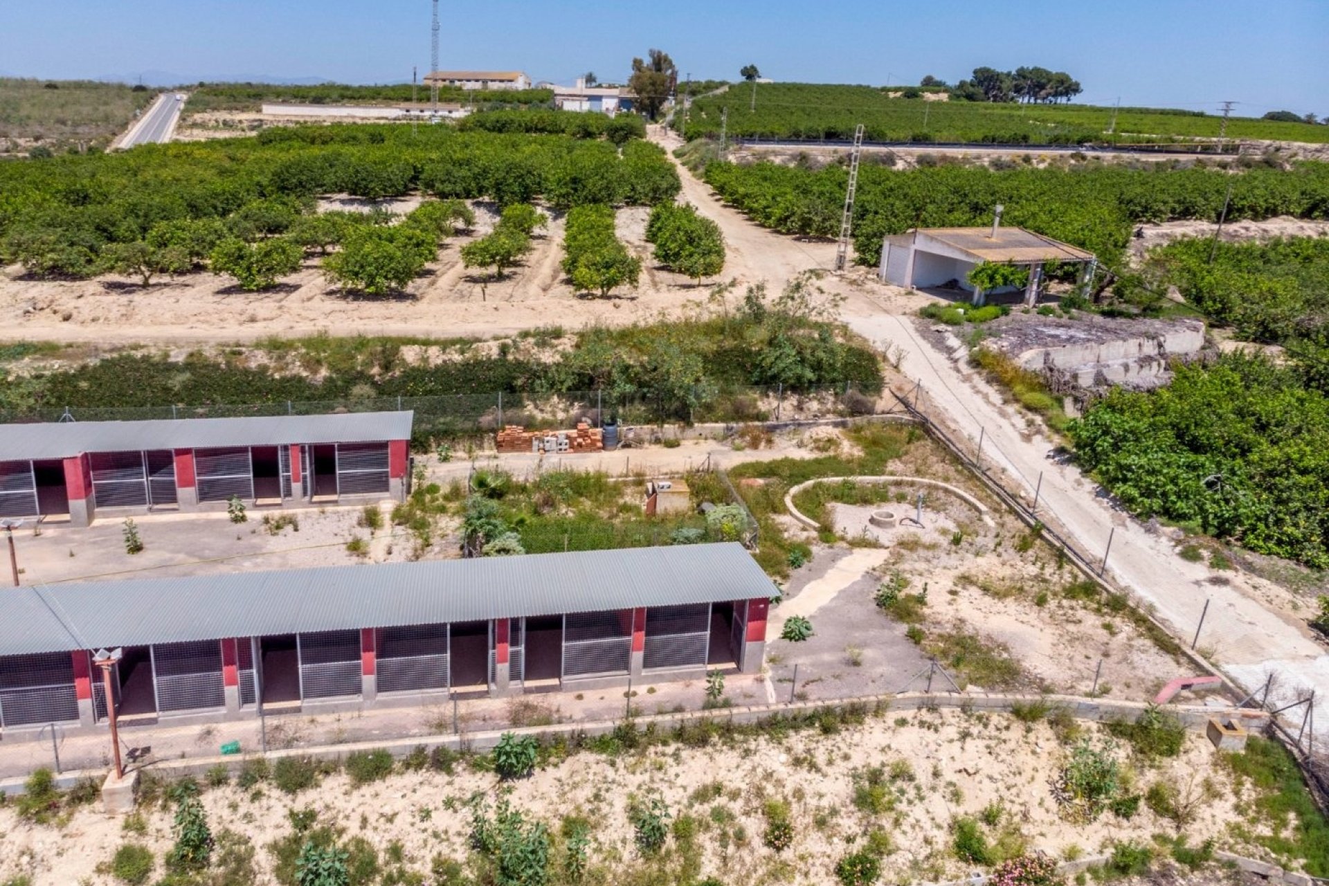 Revente - Finca -
Los Montesinos