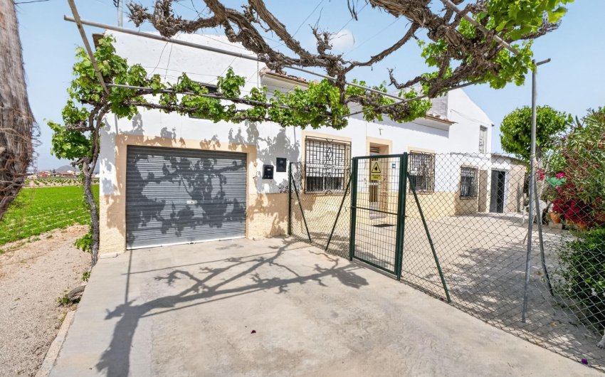 Revente - Finca -
Orihuela - Desamparados-hurchillo-torremendo