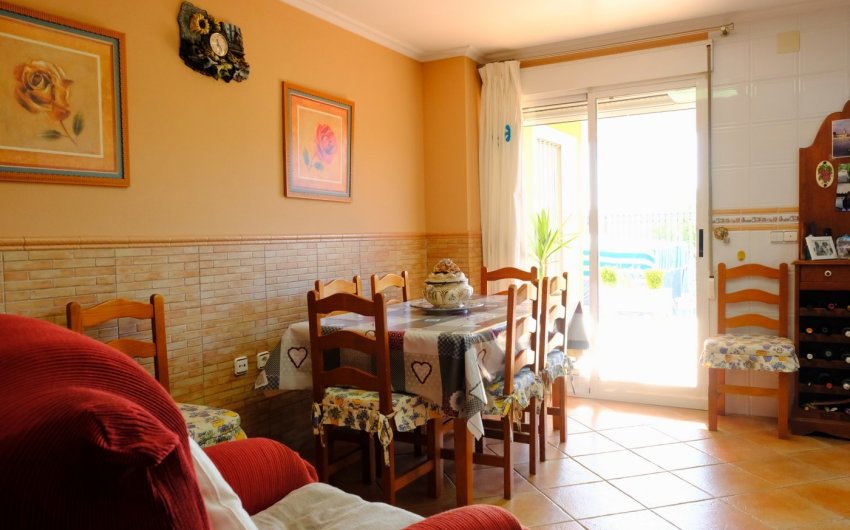 Revente - Finca -
Orihuela - Inland
