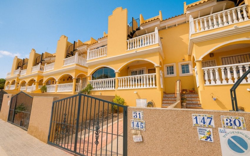 Revente - Maison de ville -
Algorfa - Montemar