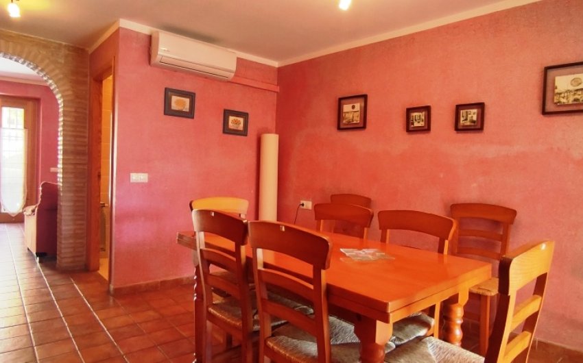 Revente - Maison de ville -
Bocairent