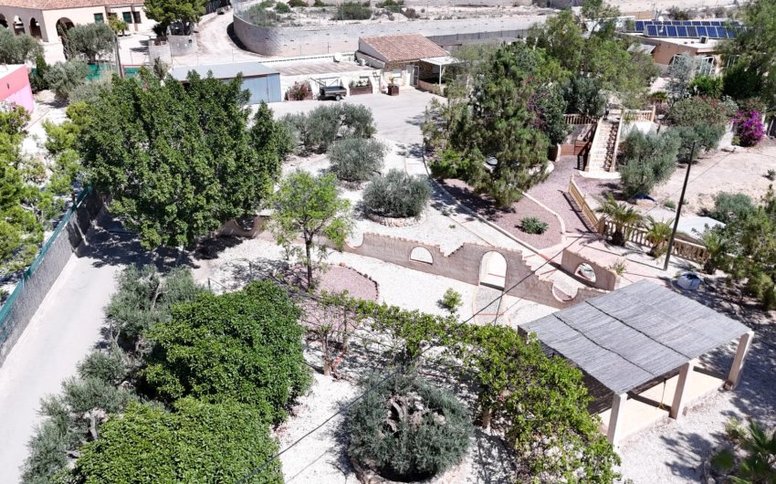 Revente - Maison de ville -
Crevillente