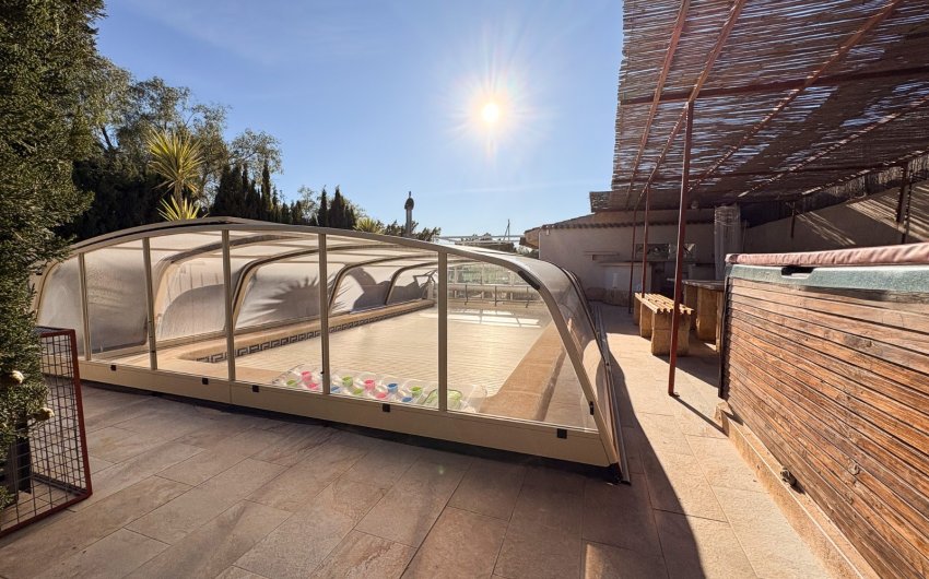 Revente - Maison de ville -
Crevillente