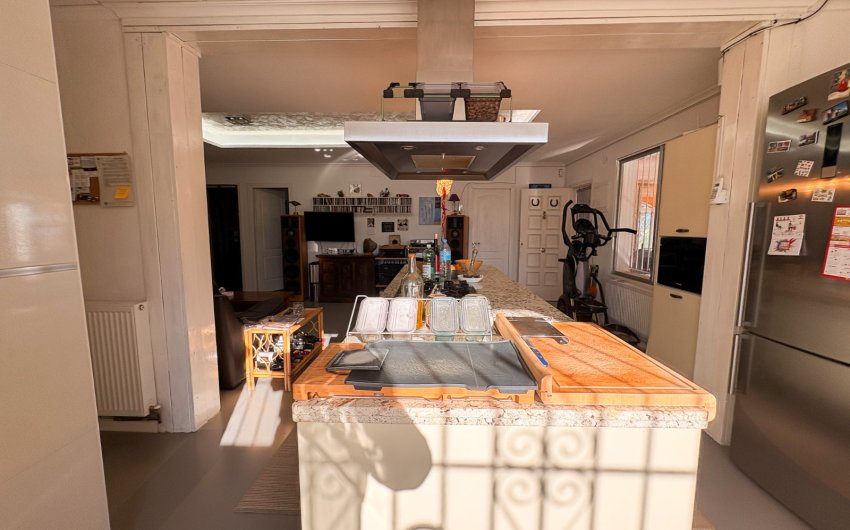 Revente - Maison de ville -
Crevillente