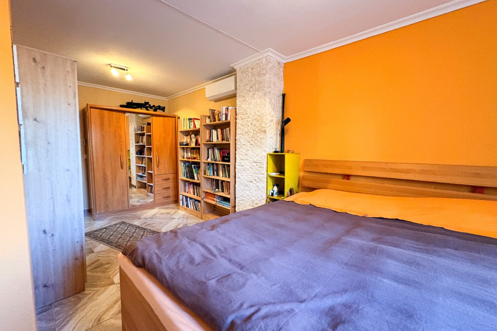 Revente - Maison de ville -
Crevillente