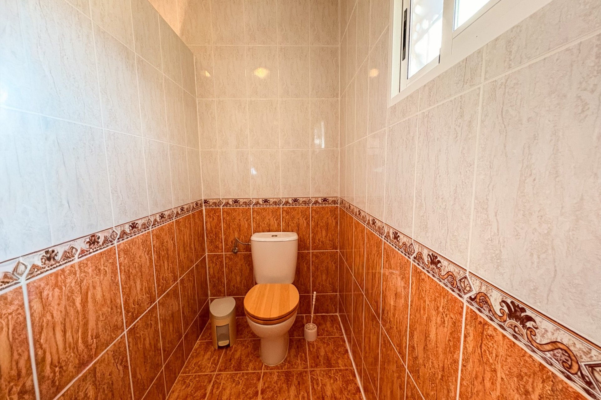 Revente - Maison de ville -
Crevillente