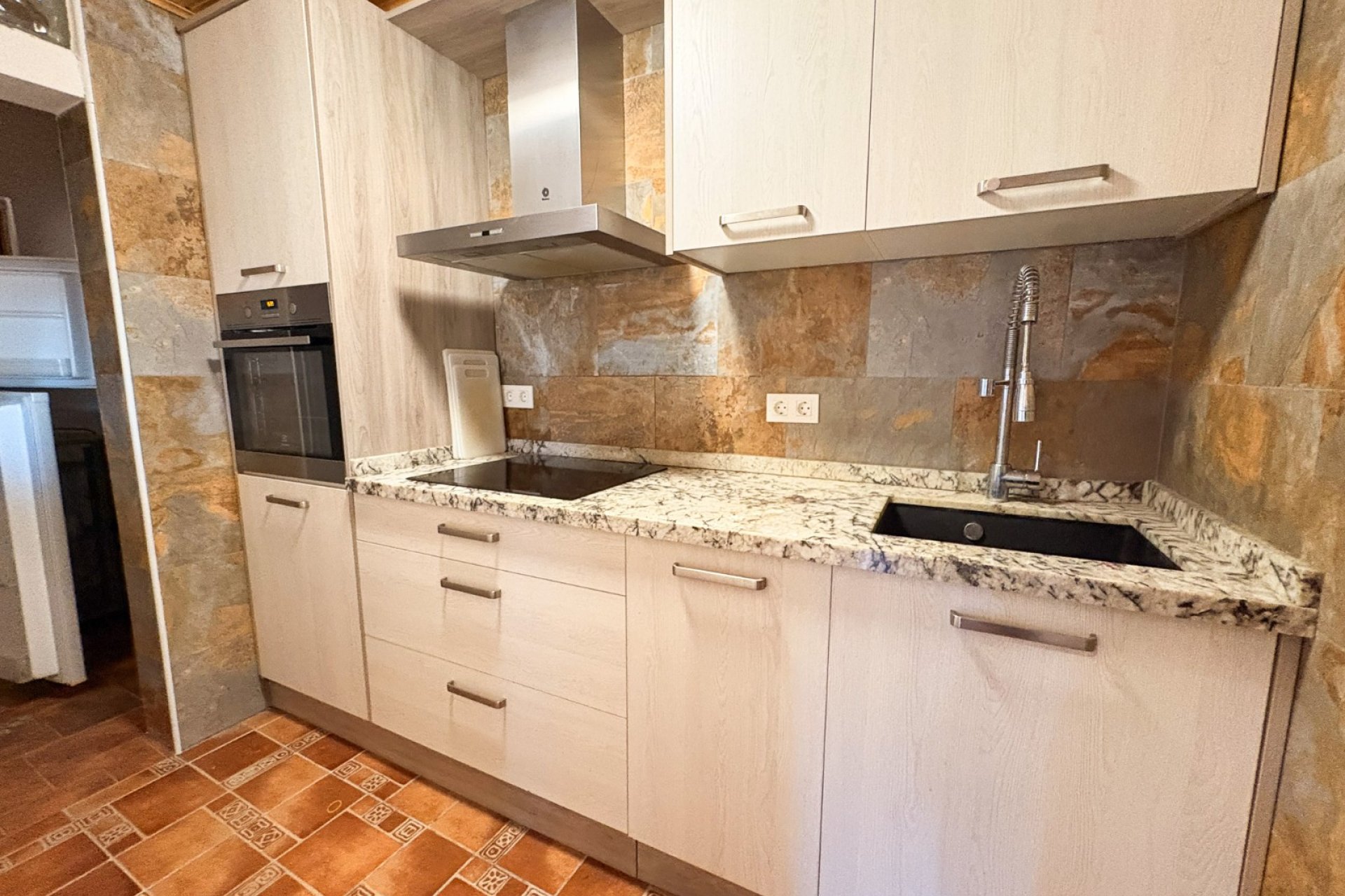 Revente - Maison de ville -
Crevillente