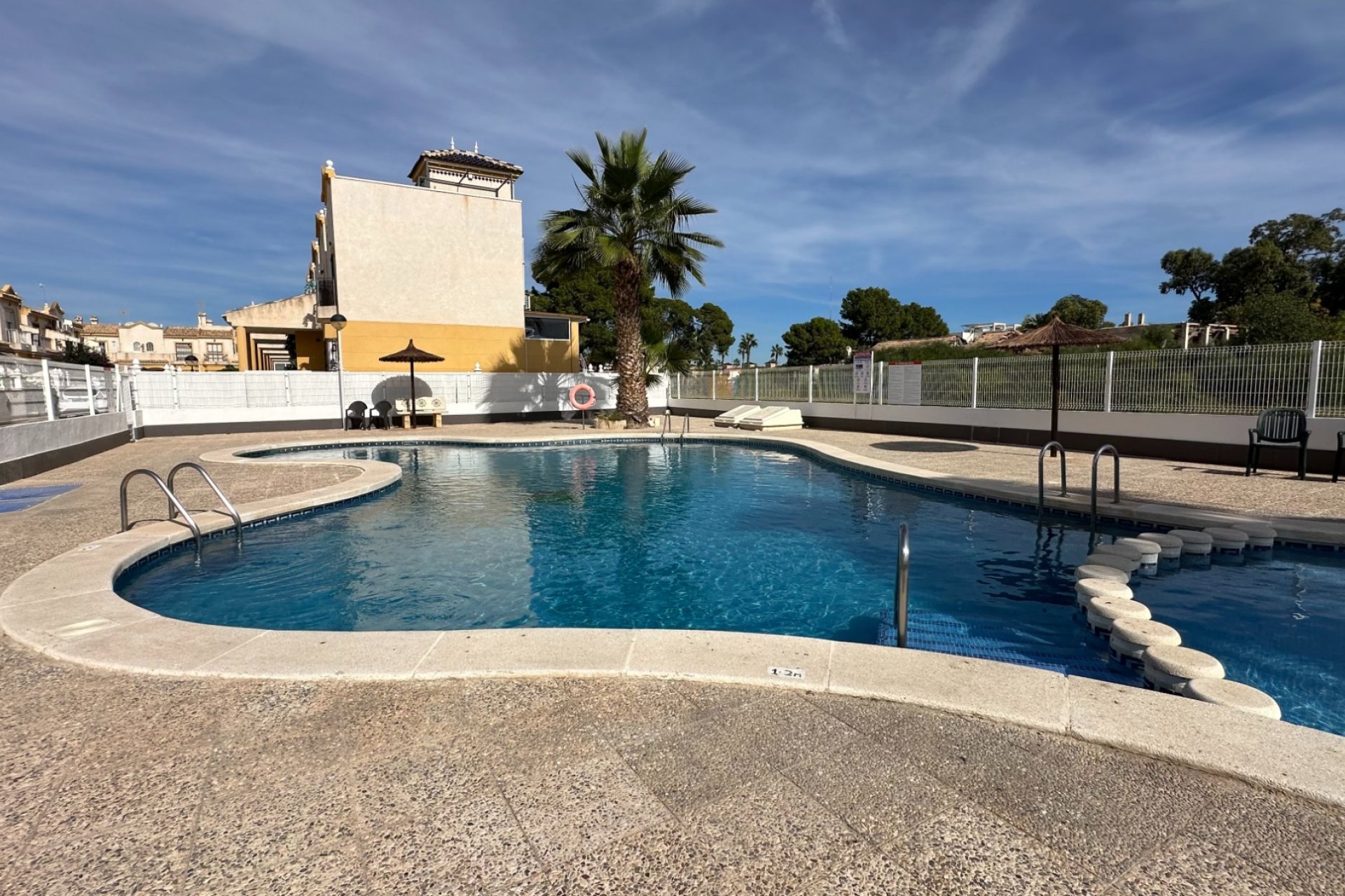 Revente - Maison de ville -
Guardamar del Segura - El Raso