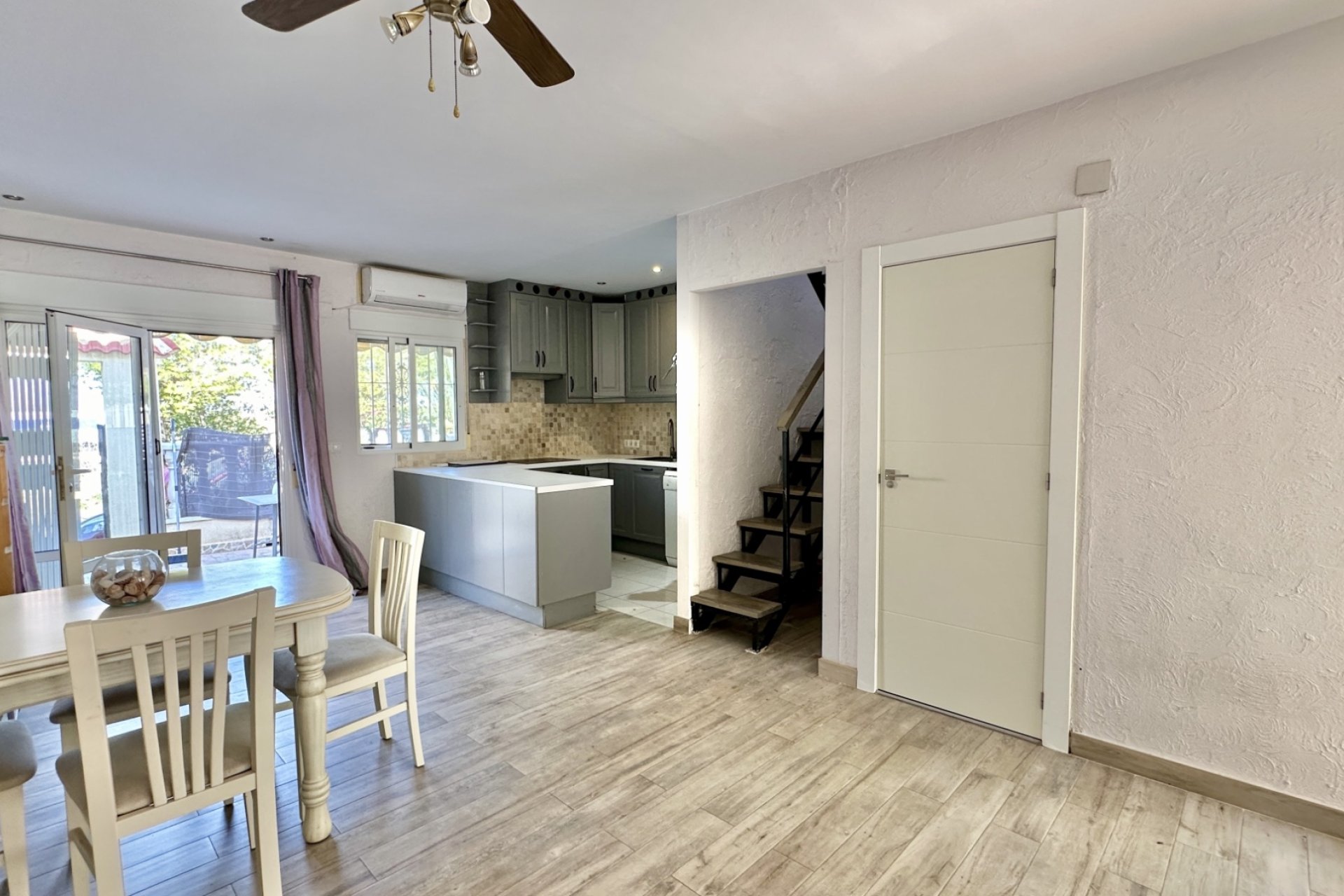 Revente - Maison de ville -
Guardamar del Segura - Lomas de Polo-Pinomar