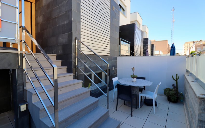 Revente - Maison de ville -
Guardamar del Segura