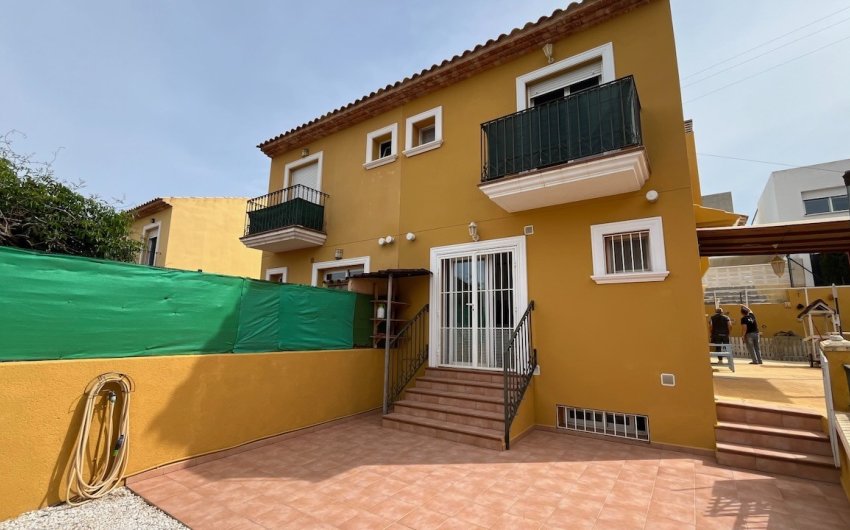 Revente - Maison de ville -
La Nucía - Monte Bello