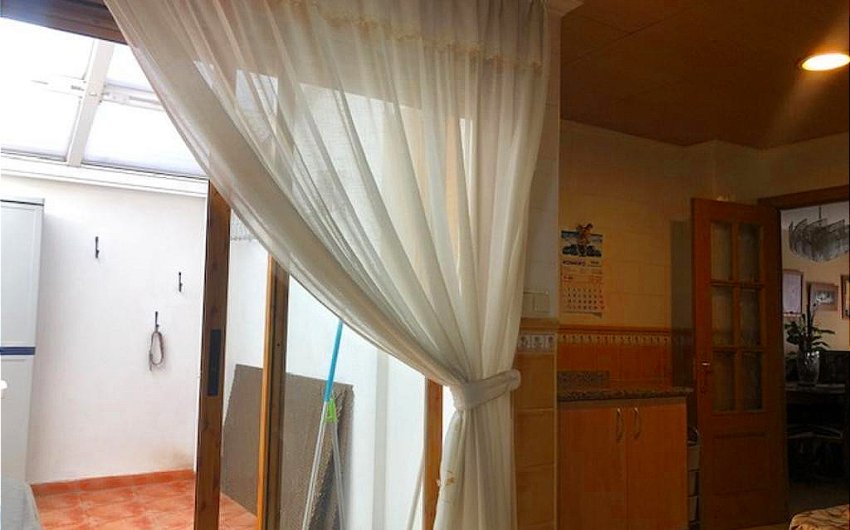 Revente - Maison de ville -
La Nucía - town