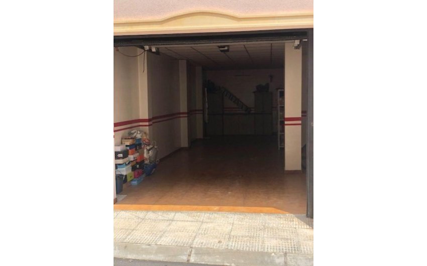 Revente - Maison de ville -
La Nucía - town