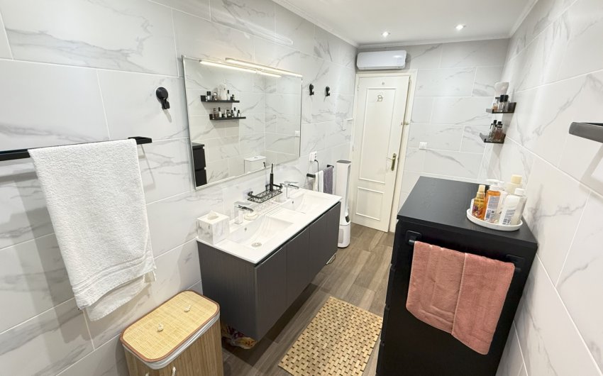 Revente - Maison de ville -
Orihuela Costa - La Zenia