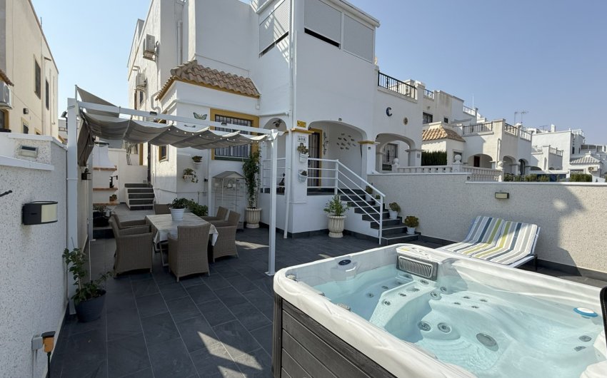 Revente - Maison de ville -
Orihuela Costa - La Zenia