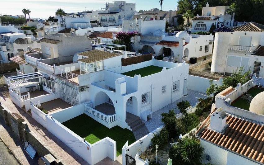 Revente - Maison de ville -
Orihuela Costa - Las Filipinas