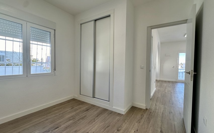 Revente - Maison de ville -
Orihuela Costa - Las Filipinas