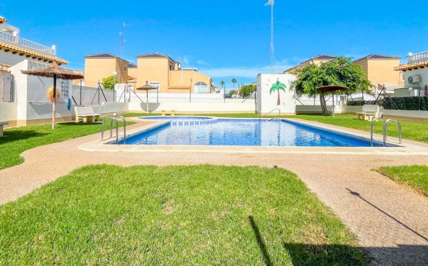 Revente - Maison de ville -
Orihuela Costa - Los Altos *