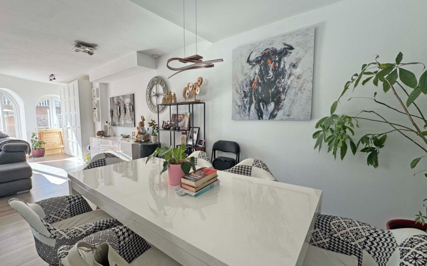 Revente - Maison de ville -
Orihuela Costa - Villamartín