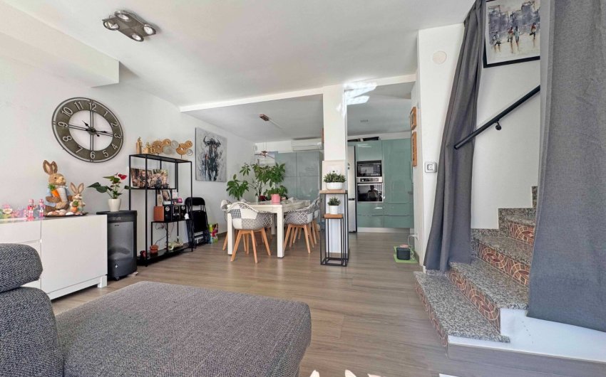 Revente - Maison de ville -
Orihuela Costa - Villamartín