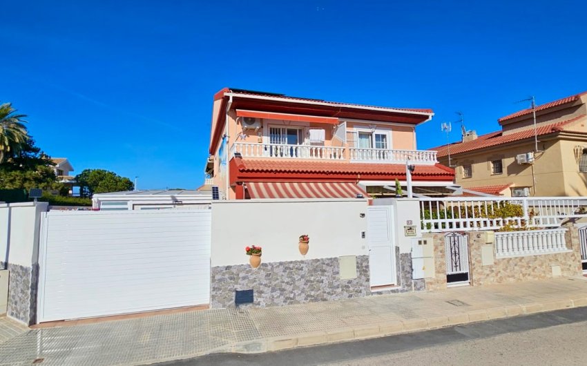 Revente - Maison de ville -
San Javier