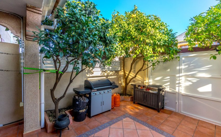 Revente - Maison de ville -
Torrevieja - Aguas Nuevas