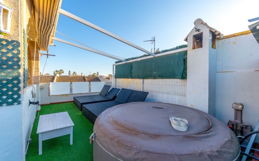 Revente - Maison de ville -
Torrevieja - Aguas Nuevas