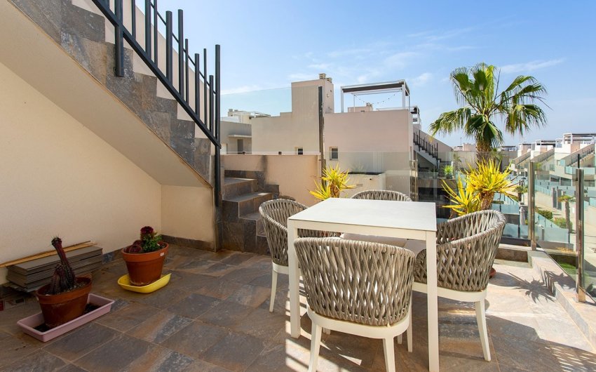 Revente - Maison de ville -
Torrevieja - Aguas Nuevas