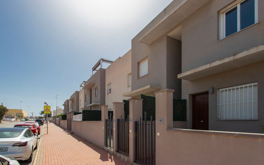 Revente - Maison de ville -
Torrevieja - Aguas Nuevas