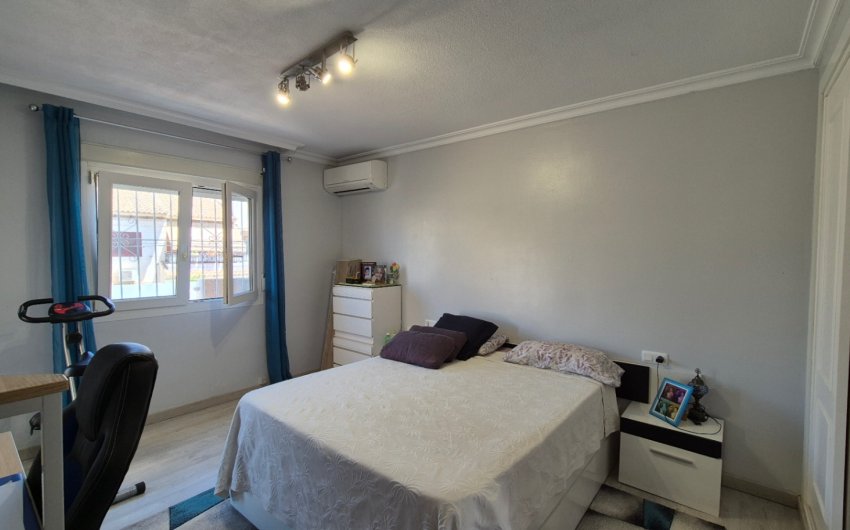 Revente - Maison de ville -
Torrevieja - Costa Blanca Sur