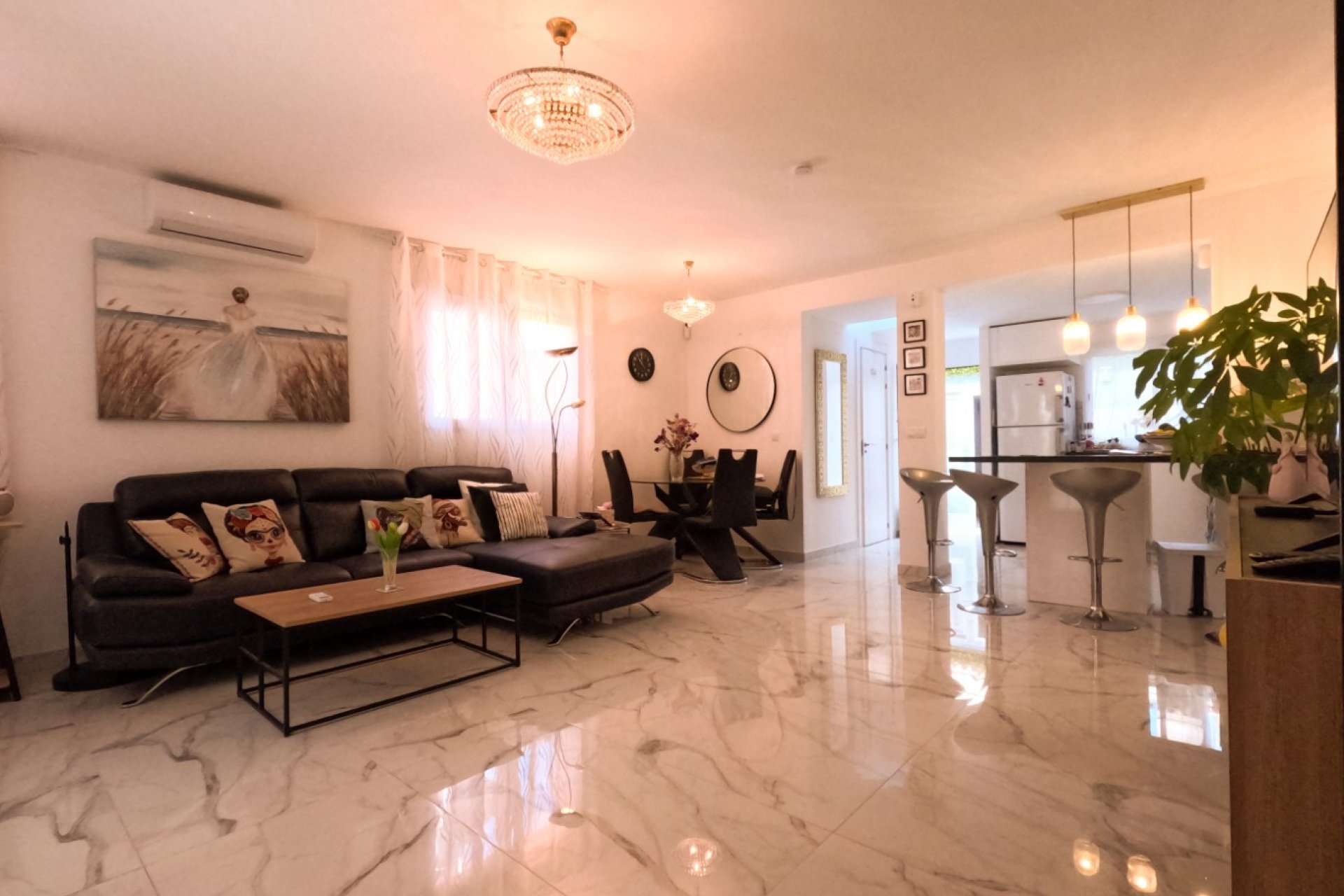 Revente - Maison de ville -
Torrevieja - El Acequión - Los Náufragos