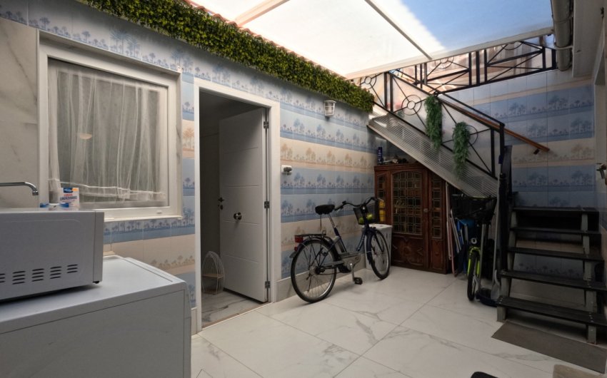 Revente - Maison de ville -
Torrevieja - El Acequión - Los Náufragos