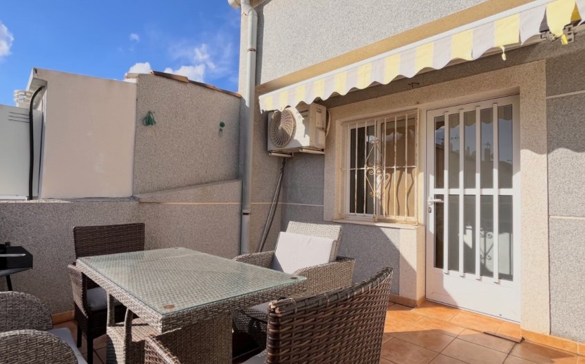 Revente - Maison de ville -
Torrevieja - La Siesta - El Salado -  Torreta