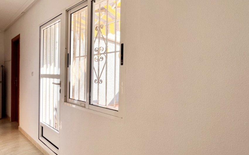 Revente - Maison de ville -
Torrevieja - La Siesta - El Salado -  Torreta