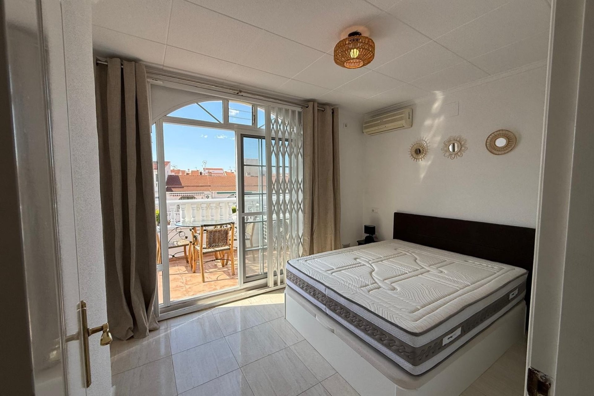 Revente - Maison de ville -
Torrevieja - La Siesta