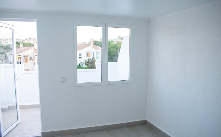 Revente - Maison de ville -
Torrevieja - Torreblanca