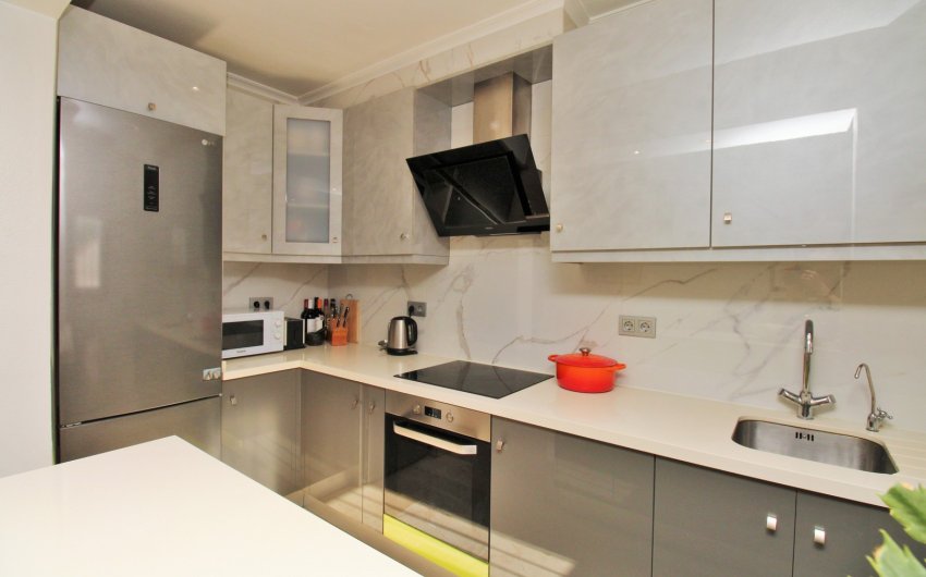 Revente - Maison de ville -
Villamartín - PAU 8