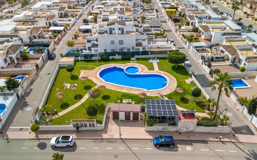 Revente - Quad House -
La Marina - Costa Blanca