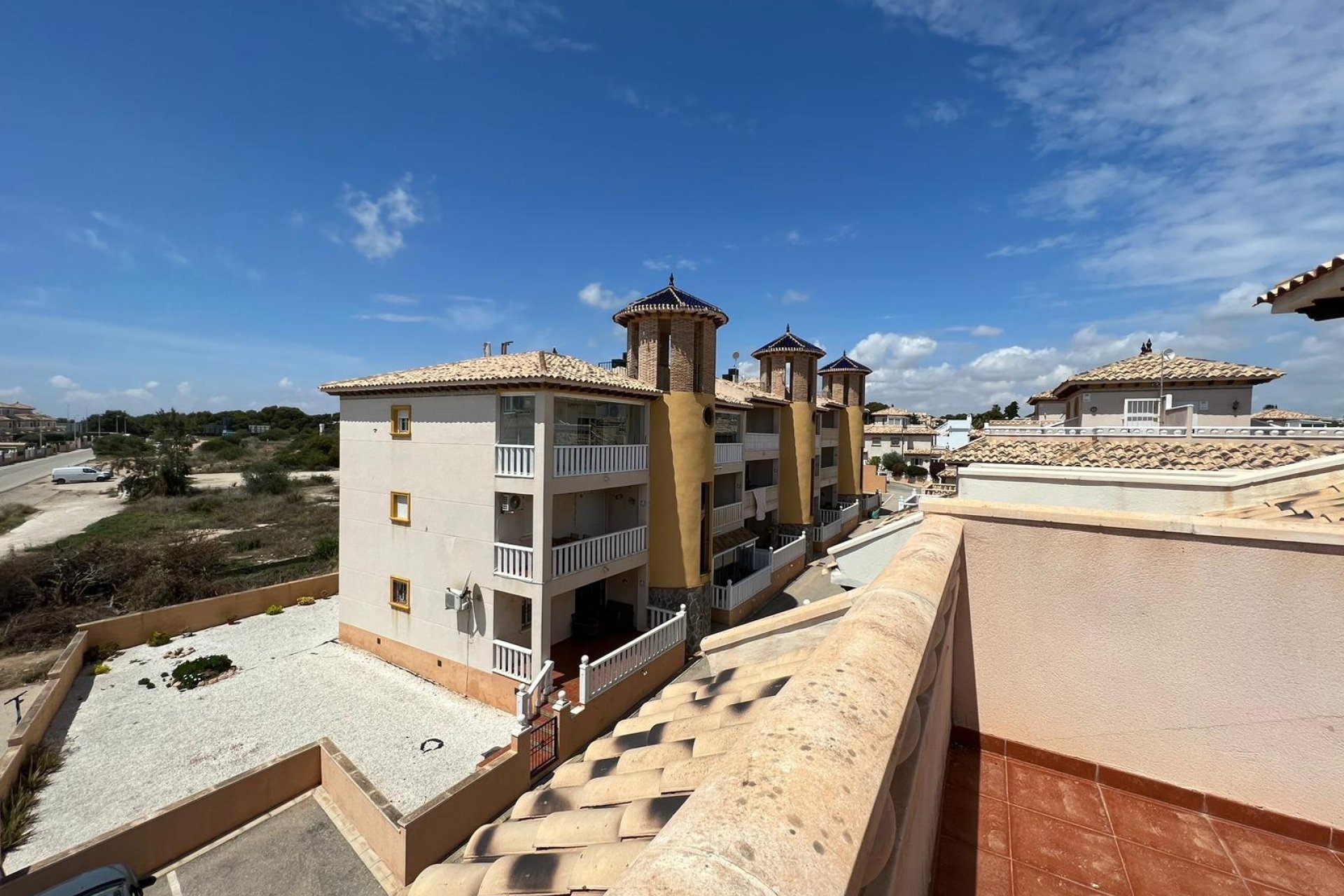 Revente - Quad House -
Orihuela Costa - Montezenia