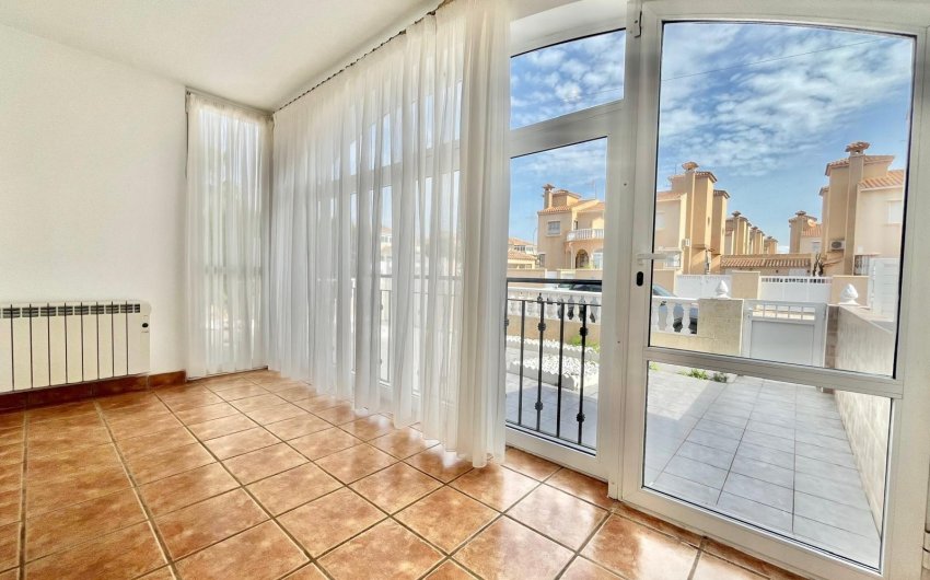 Revente - Quad House -
Orihuela Costa - Playa Flamenca
