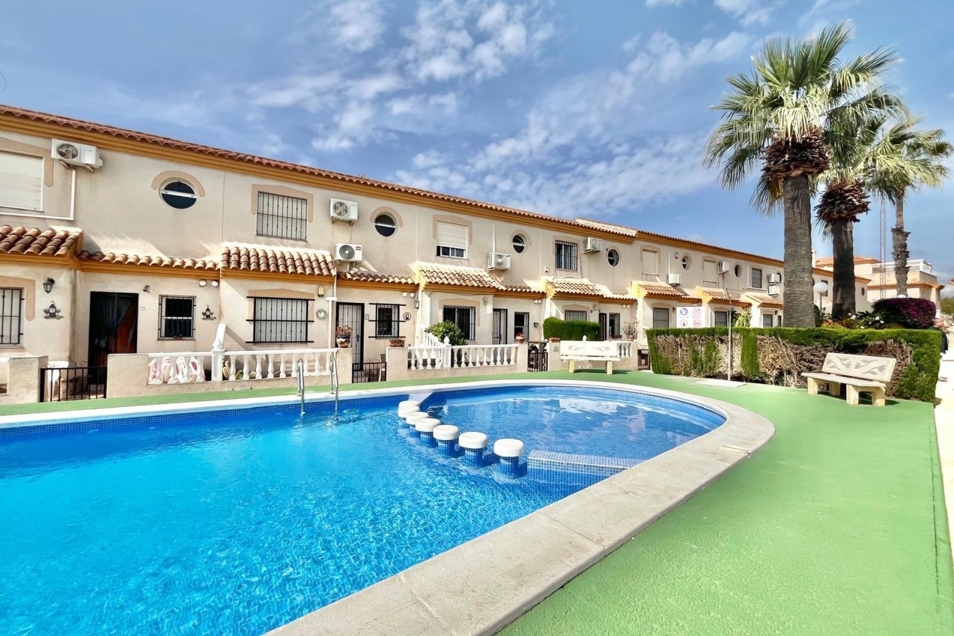 Revente - Quad House -
Orihuela Costa - Playa Flamenca