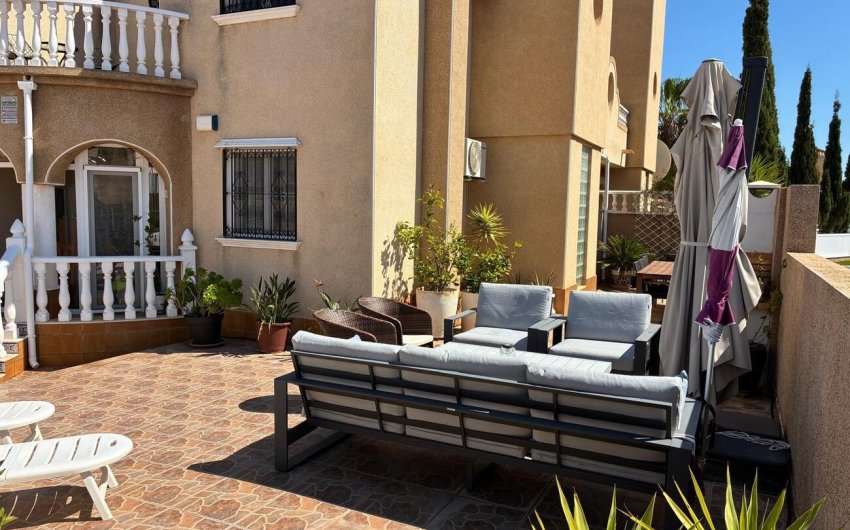 Revente - Quad Villa -
Las Filipinas - Costa Blanca