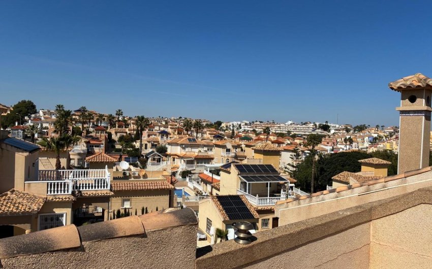 Revente - Quad Villa -
Las Filipinas - Costa Blanca