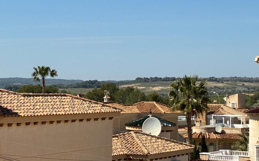 Revente - Quad Villa -
Las Filipinas - Costa Blanca
