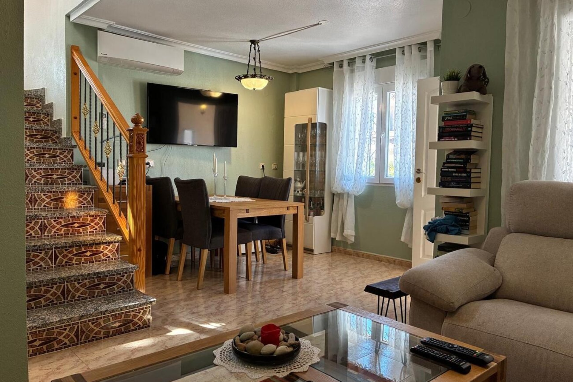 Revente - Quad Villa -
Las Filipinas - Costa Blanca