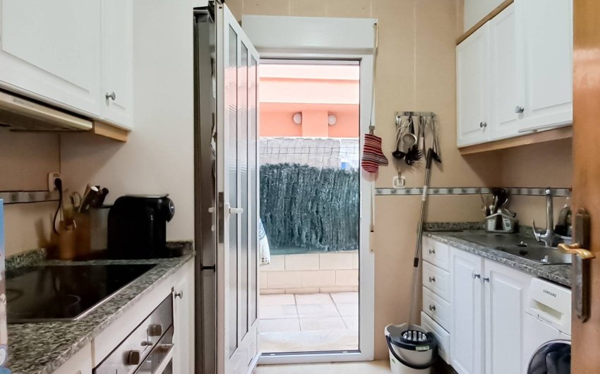 Revente - Semi Detached -
Torrevieja - Parque Acuático - Sector 25