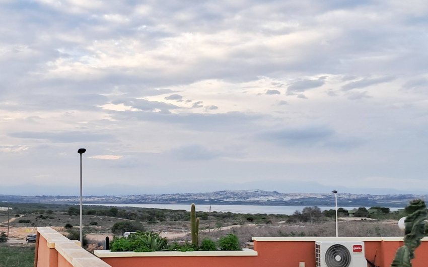 Revente - Semi Detached -
Torrevieja - Parque Acuático - Sector 25