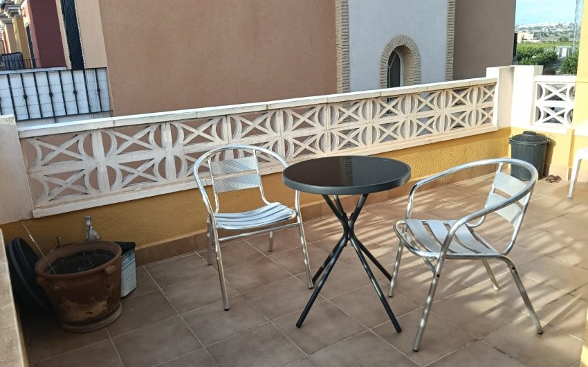 Revente - Semi Detached Villa -
Los Montesinos - La Herrada