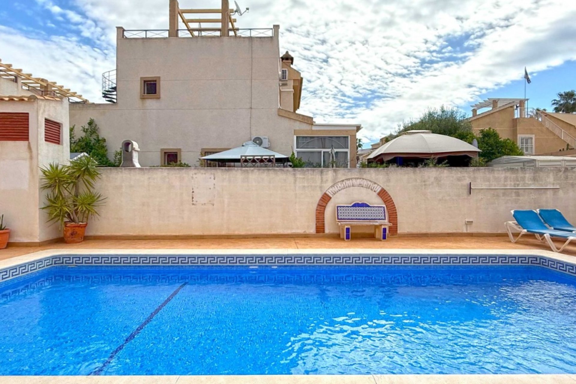 Revente - Semi Detached Villa -
Orihuela Costa - Los Altos