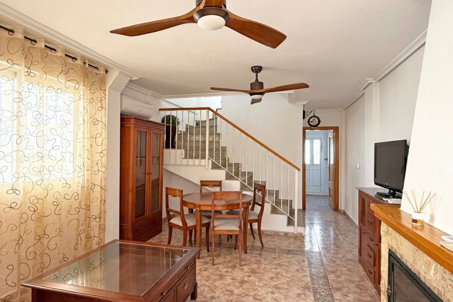 Revente - Semi Detached Villa -
Orihuela Costa - Los Altos